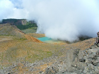 御嶽山二の池